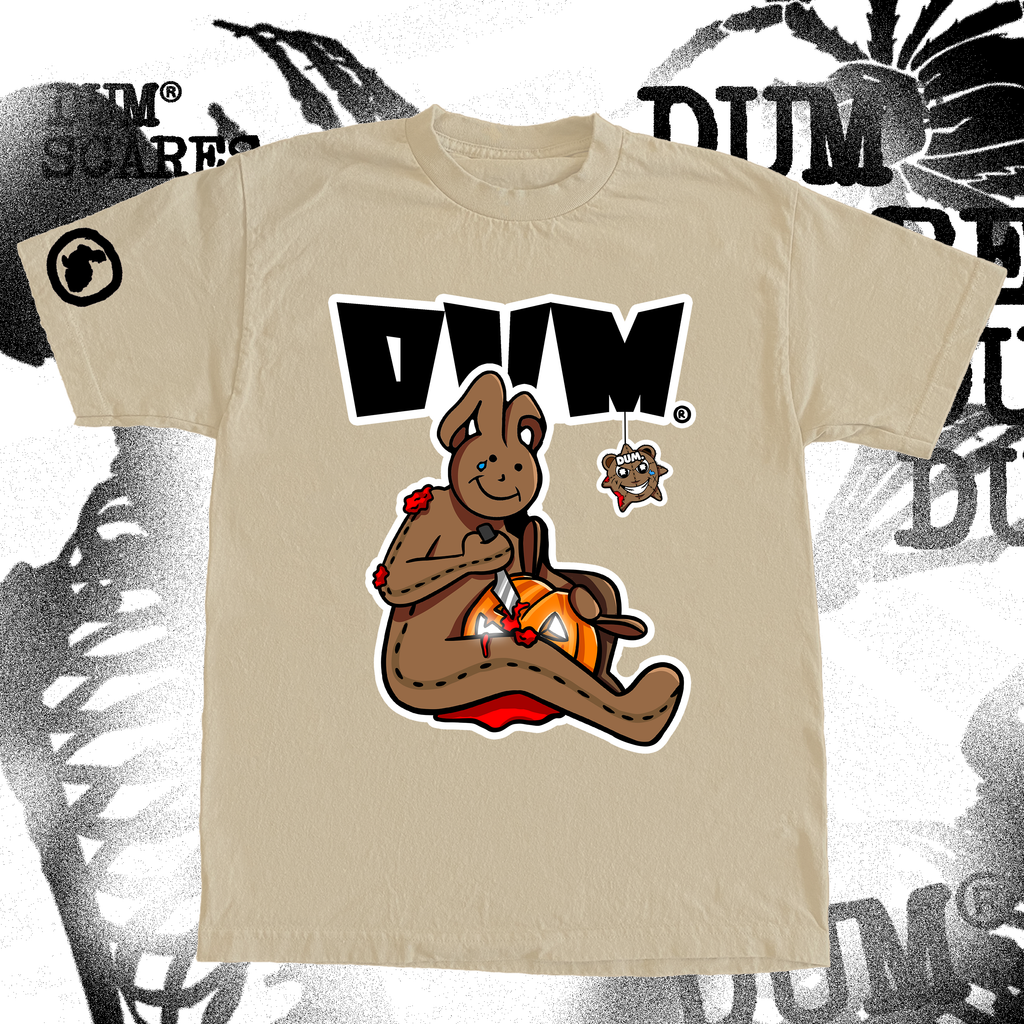 DUM SCARES GRAPHIC TEE